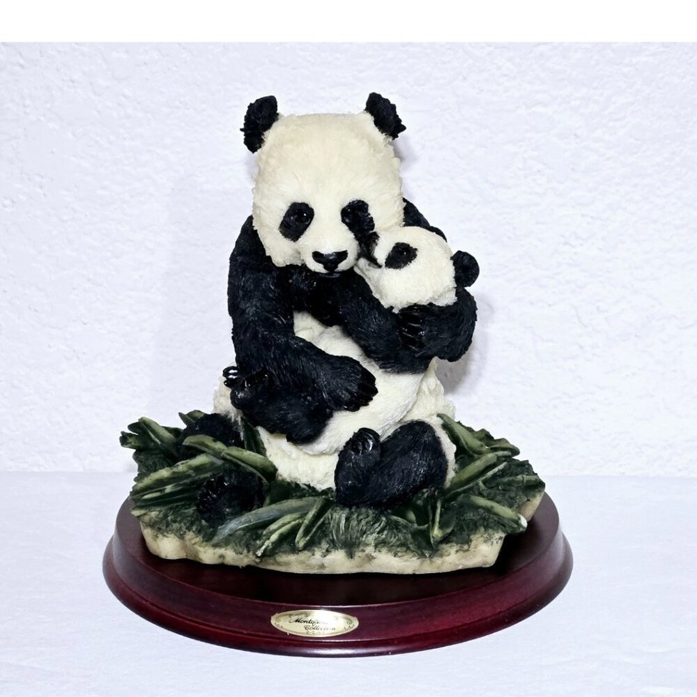 Montefiori Collection Panda Bear & Baby Statue Figurine 8" tall x 7.5" Diameter
